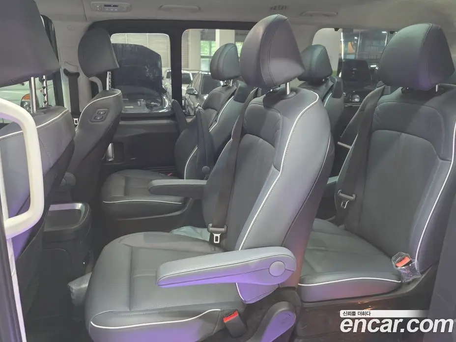 Hyundai Staria 2024 2.2 автомат (гидро), фото 10 Hyundai Staria 2024 2.2 автомат (гидро), фото 10