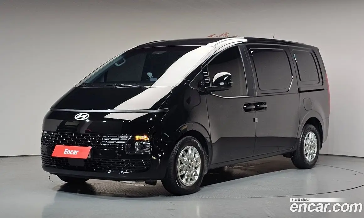 Hyundai Staria 2025 2.2 автомат (гидро), фото 1 Hyundai Staria 2025 2.2 автомат (гидро), фото 1