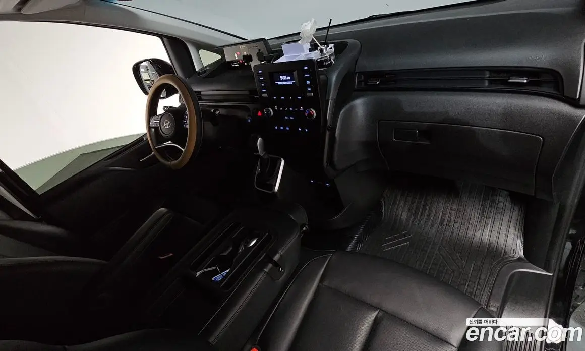 Hyundai Staria 2025 2.2 автомат (гидро), фото 7 Hyundai Staria 2025 2.2 автомат (гидро), фото 7