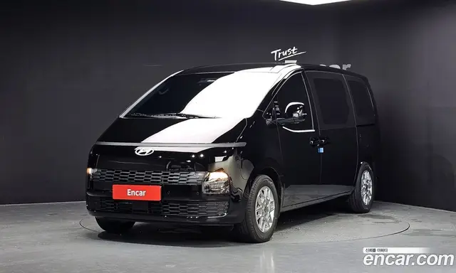 Hyundai Staria 2026 1.6 автомат (гидро), миниатюра 1