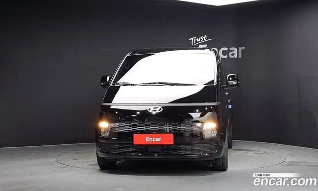 Hyundai Staria 2026 1.6 автомат (гидро), миниатюра 3
