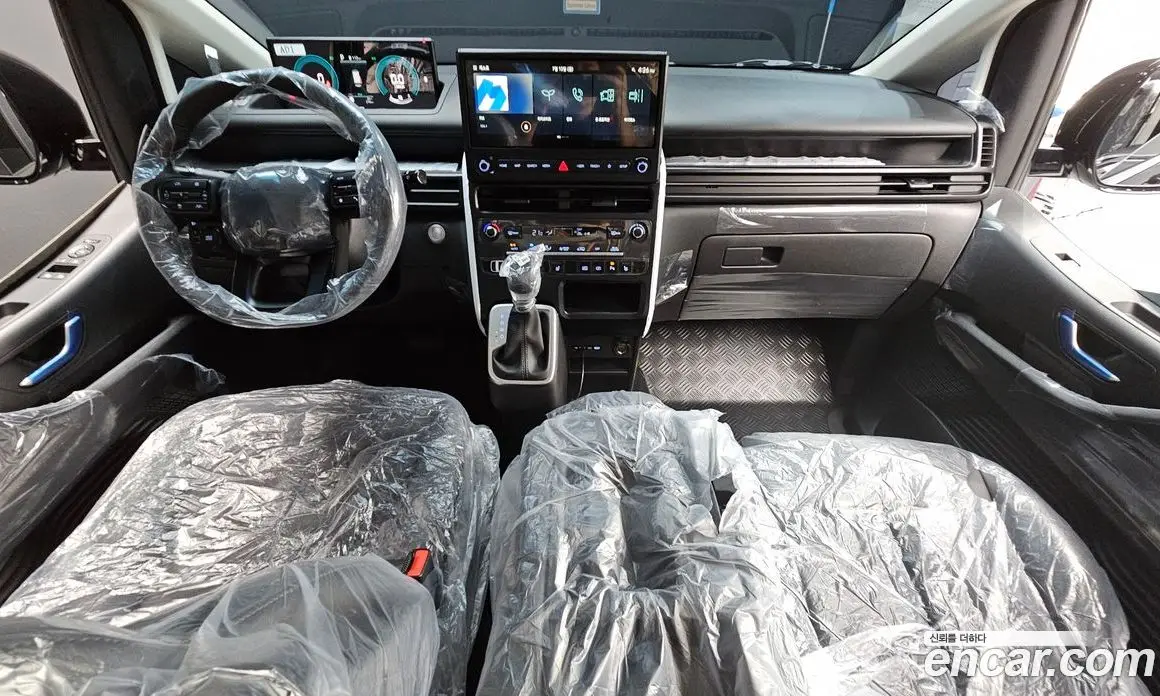 Hyundai Staria 2026 1.6 автомат (гидро), фото 7