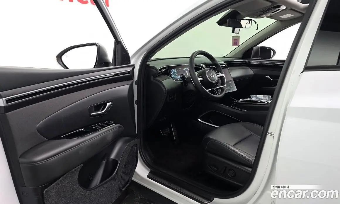 Hyundai Tucson 2022 1.6 автомат (гидро), фото 13