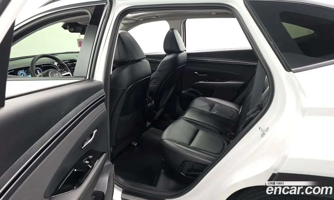 Hyundai Tucson 2022 1.6 автомат (гидро), фото 18