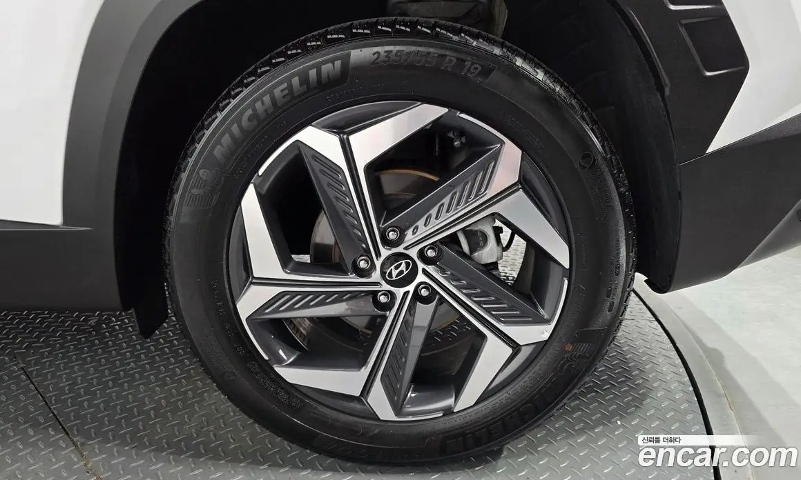 Hyundai Tucson 2022 1.6 автомат (гидро), фото 7