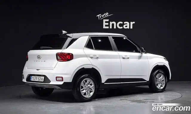 Hyundai Venue 2025 1.6 автомат (гидро), миниатюра 2 Hyundai Venue 2025 1.6 автомат (гидро), миниатюра 2