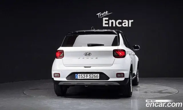Hyundai Venue 2025 1.6 автомат (гидро), миниатюра 4 Hyundai Venue 2025 1.6 автомат (гидро), миниатюра 4