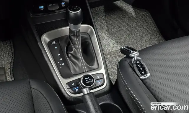 Hyundai Venue 2025 1.6 автомат (гидро), миниатюра 9 Hyundai Venue 2025 1.6 автомат (гидро), миниатюра 9