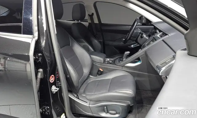 Jaguar E-Pace 2020 2.0 автомат (гидро), миниатюра 11
