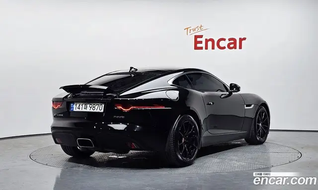 Jaguar F-Type, 2018, 69 138 км Jaguar F-Type, 2018, 69 138 км