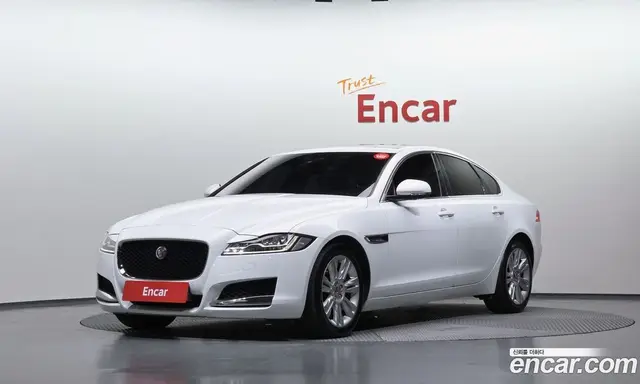 Jaguar XF, 2018, 93 960 км Jaguar XF, 2018, 93 960 км