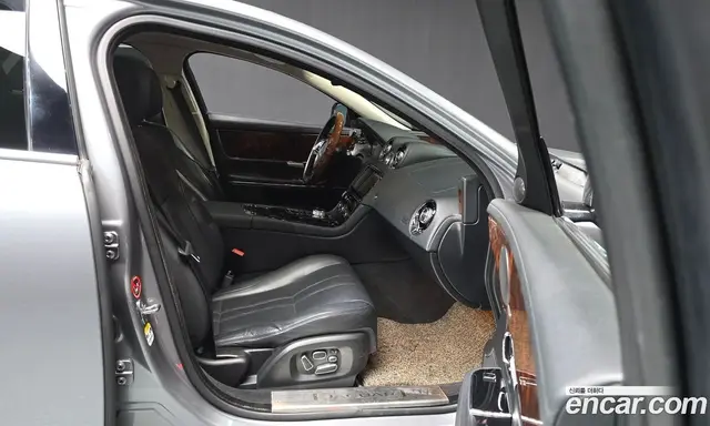 Jaguar XJ 2014 3.0 автомат (гидро), миниатюра 11 Jaguar XJ 2014 3.0 автомат (гидро), миниатюра 11