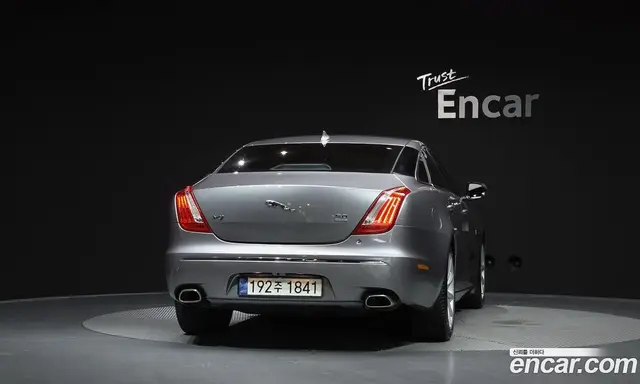 Jaguar XJ 2014 3.0 автомат (гидро), миниатюра 4 Jaguar XJ 2014 3.0 автомат (гидро), миниатюра 4