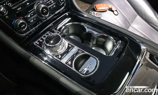 Jaguar XJ 2014 3.0 автомат (гидро), миниатюра 9 Jaguar XJ 2014 3.0 автомат (гидро), миниатюра 9
