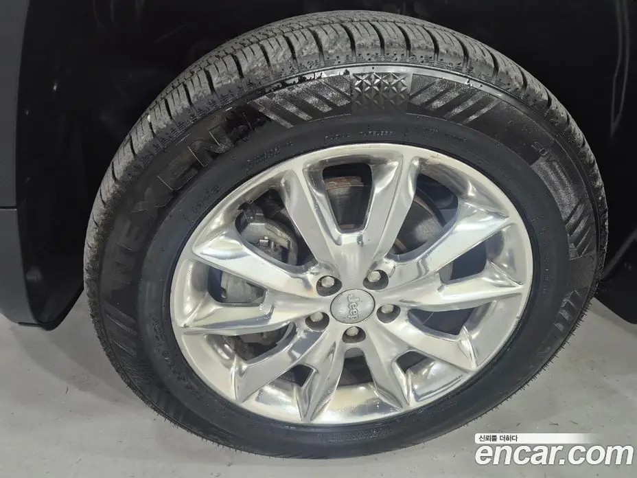 Jeep Cherokee 2015 2.0 автомат (гидро), фото 19 Jeep Cherokee 2015 2.0 автомат (гидро), фото 19