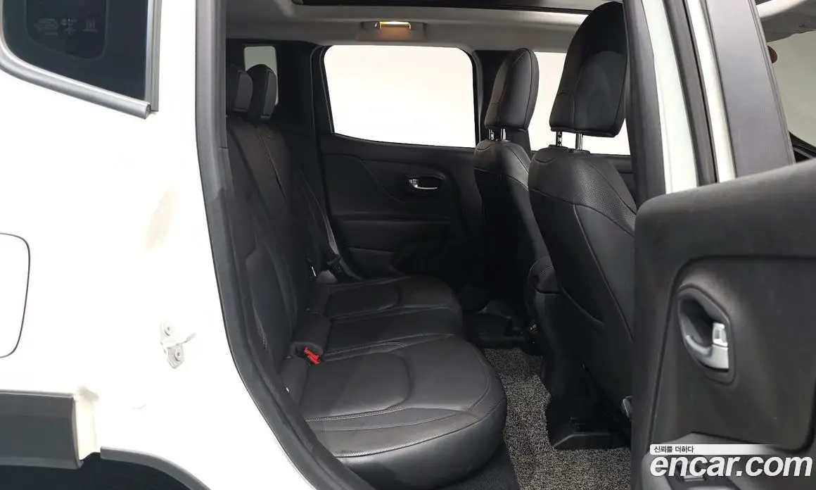 Jeep Renegade 2021 2.4 автомат (гидро), фото 17 Jeep Renegade 2021 2.4 автомат (гидро), фото 17