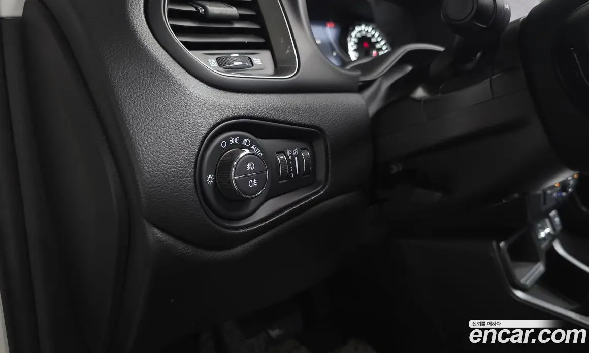 Jeep Renegade 2021 2.4 автомат (гидро), фото 27 Jeep Renegade 2021 2.4 автомат (гидро), фото 27