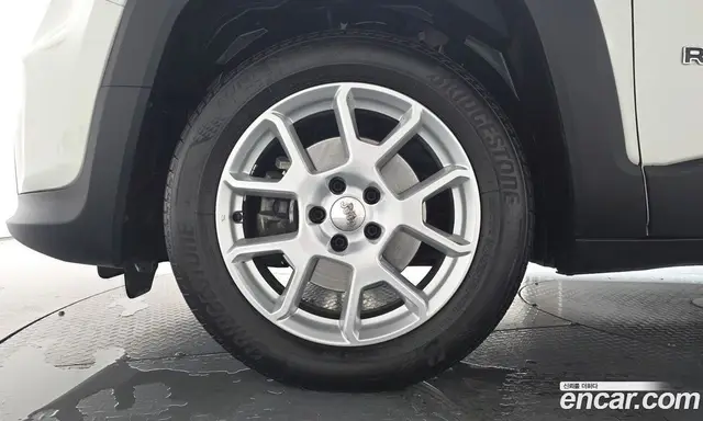Jeep Renegade 2021 2.4 автомат (гидро), миниатюра 5 Jeep Renegade 2021 2.4 автомат (гидро), миниатюра 5