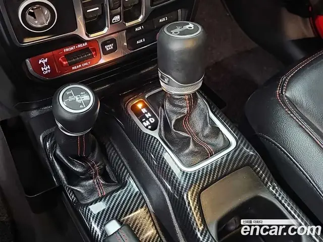 Jeep Wrangler 2019 2.0 автомат (гидро), миниатюра 8 Jeep Wrangler 2019 2.0 автомат (гидро), миниатюра 8