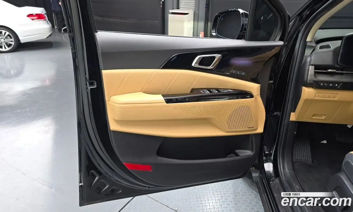 Kia Carnival 2023 3.5 автомат (гидро), фото 14 Kia Carnival 2023 3.5 автомат (гидро), фото 14