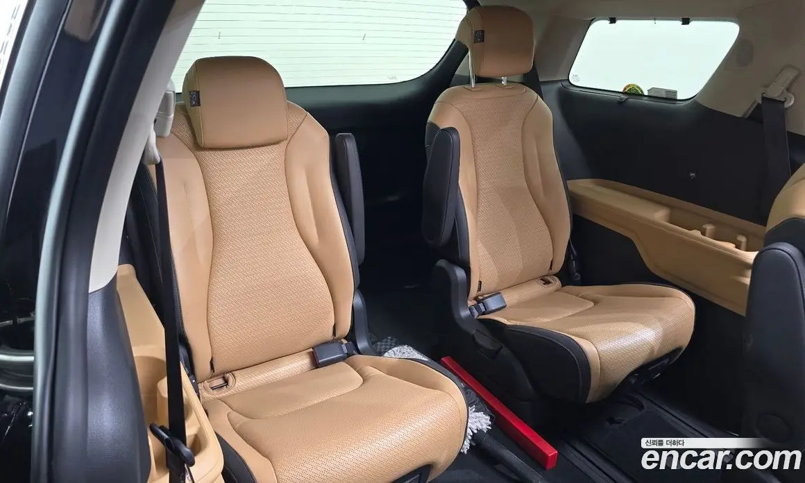 Kia Carnival 2023 3.5 автомат (гидро), фото 18 Kia Carnival 2023 3.5 автомат (гидро), фото 18