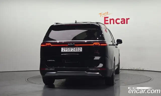 Kia Carnival 2023 3.5 автомат (гидро), миниатюра 4 Kia Carnival 2023 3.5 автомат (гидро), миниатюра 4