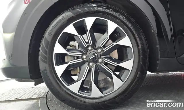 Kia Carnival 2023 3.5 автомат (гидро), миниатюра 5 Kia Carnival 2023 3.5 автомат (гидро), миниатюра 5