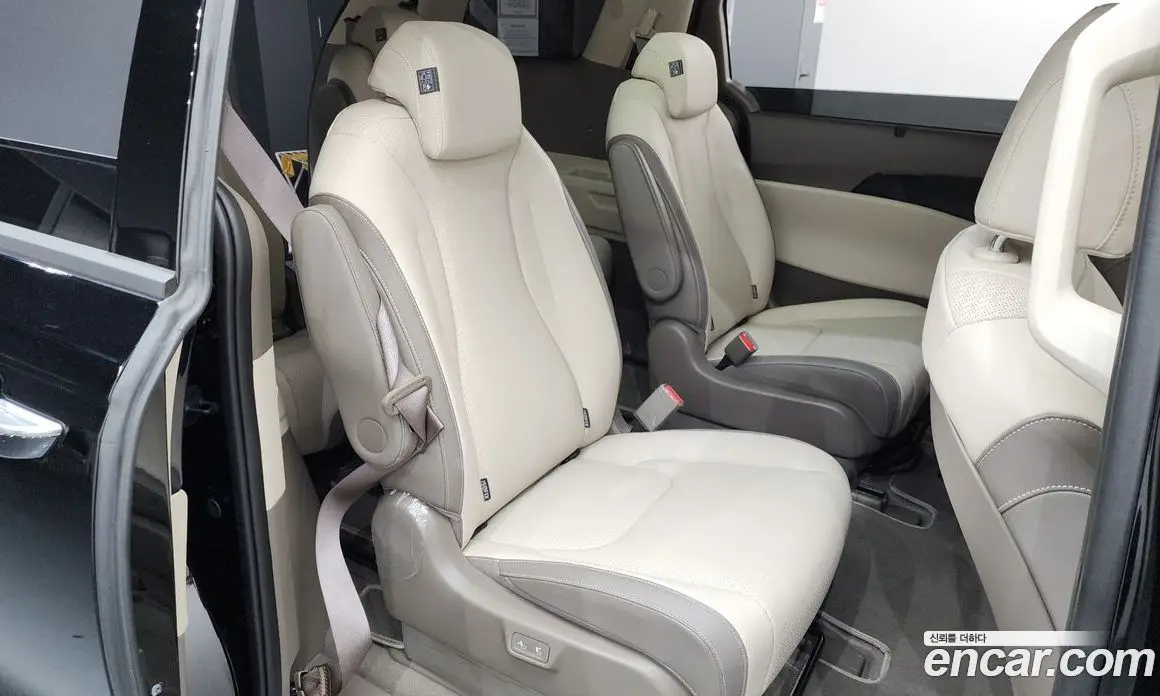 Kia Carnival 2026 1.6 автомат (гидро), фото 17 Kia Carnival 2026 1.6 автомат (гидро), фото 17
