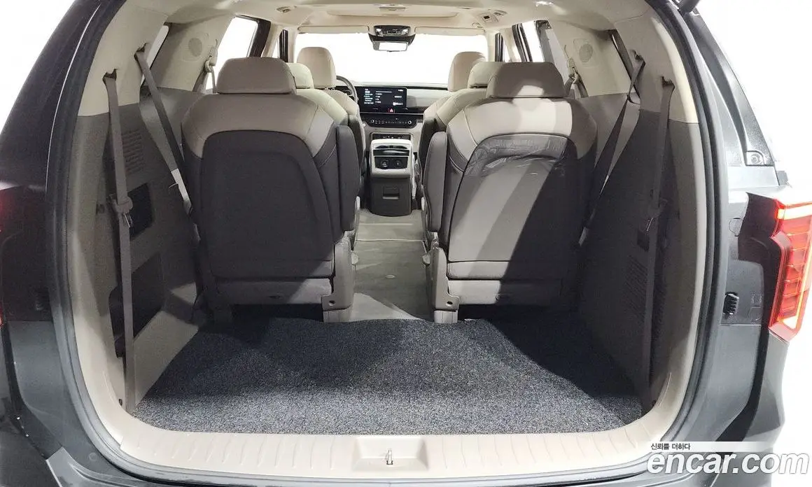 Kia Carnival 2026 1.6 автомат (гидро), фото 25 Kia Carnival 2026 1.6 автомат (гидро), фото 25
