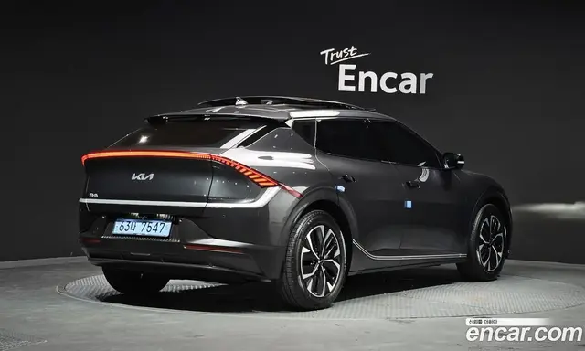 Kia EV6 2023 0.1 автомат (гидро), миниатюра 2