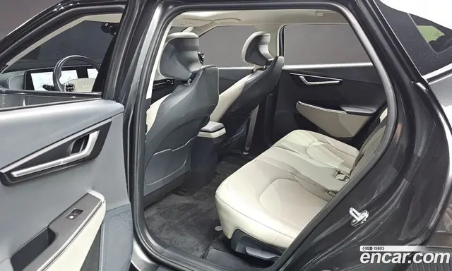 Kia EV6 2023 0.1 автомат (гидро), миниатюра 11