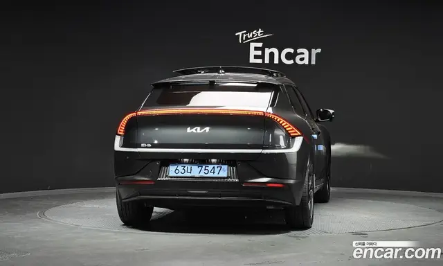 Kia EV6 2023 0.1 автомат (гидро), миниатюра 4