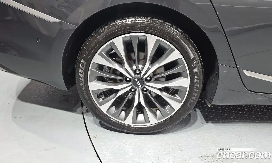 Kia K8 2023 2.5 автомат (гидро), фото 5 Kia K8 2023 2.5 автомат (гидро), фото 5