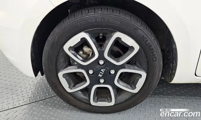 Kia Ray 2021 1.0 автомат (гидро), миниатюра 5 Kia Ray 2021 1.0 автомат (гидро), миниатюра 5