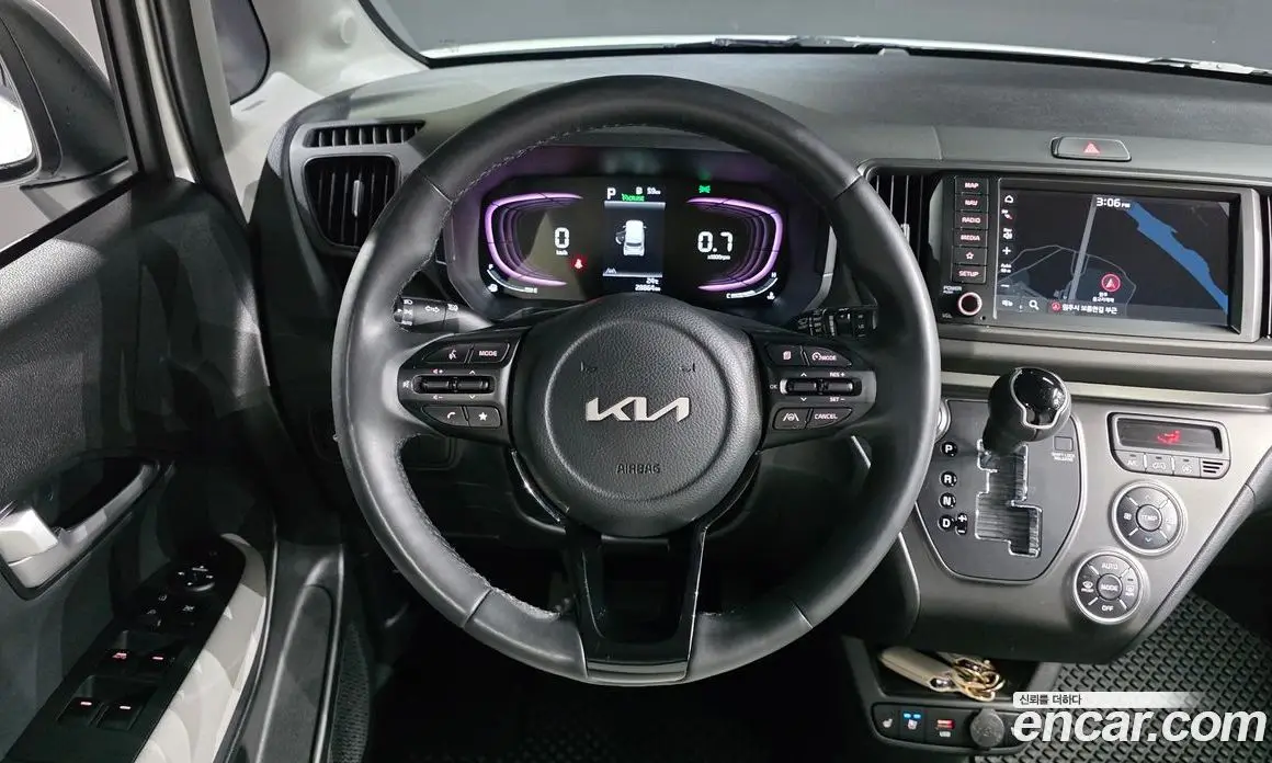 Kia Ray 2022 1.0 автомат (гидро), фото 14