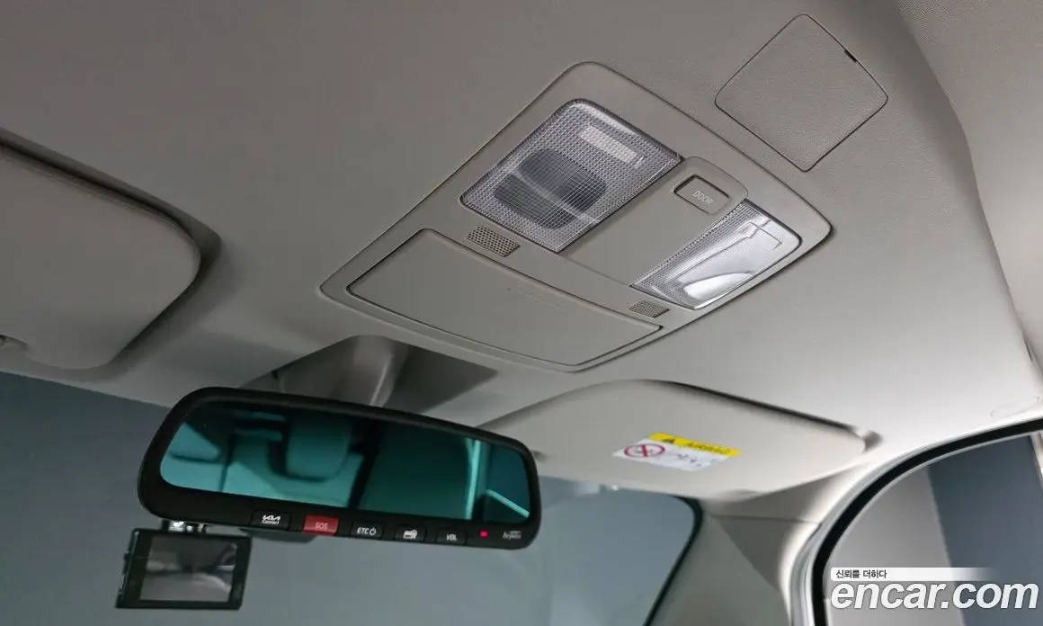 Kia Ray 2022 1.0 автомат (гидро), фото 18