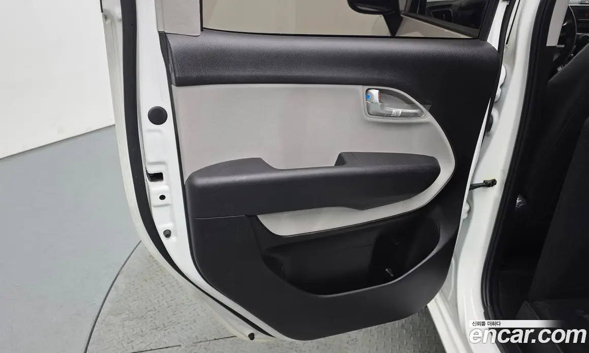 Kia Ray 2022 1.0 автомат (гидро), фото 15 Kia Ray 2022 1.0 автомат (гидро), фото 15