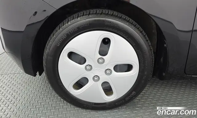 Kia Ray 2023 1.0 автомат (гидро), миниатюра 5
