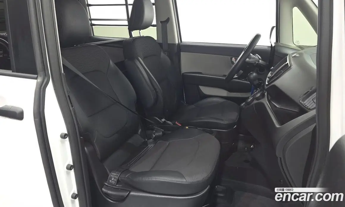 Kia Ray 2024 1.0 автомат (гидро), фото 18