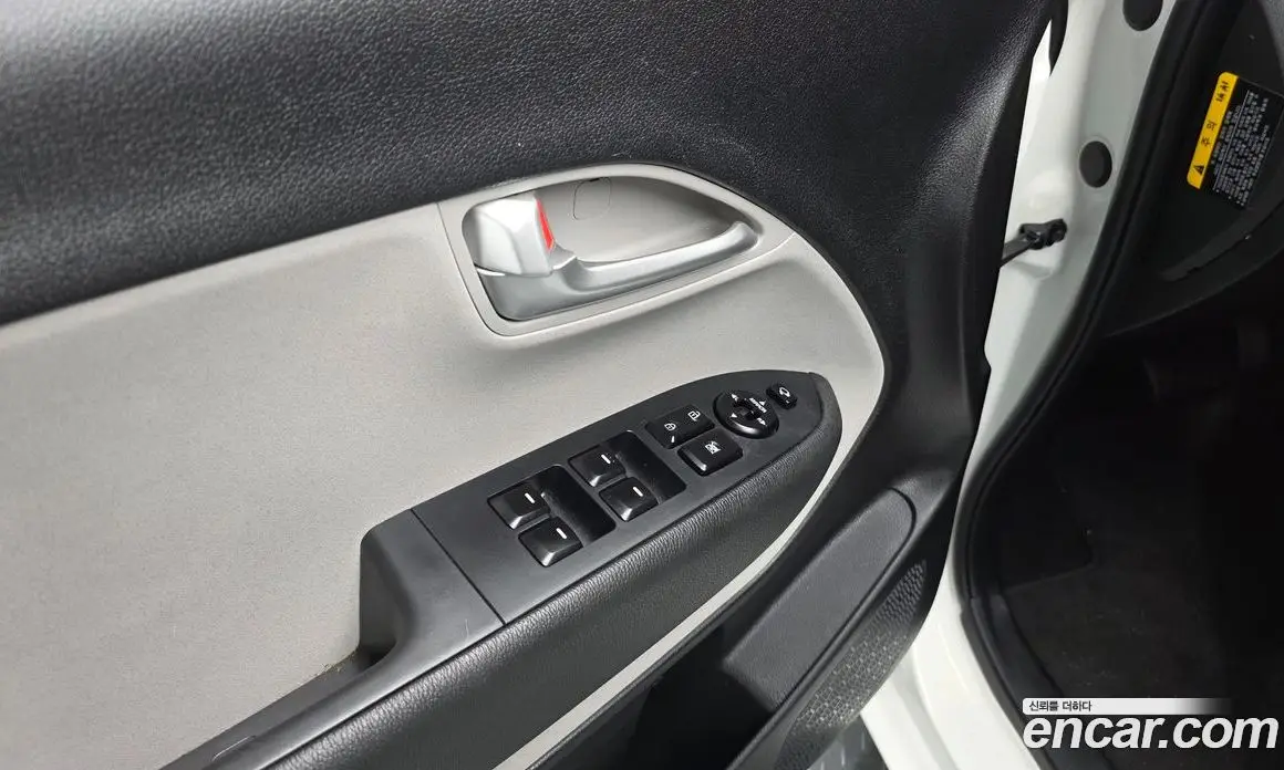 Kia Ray 2024 1.0 автомат (гидро), фото 28
