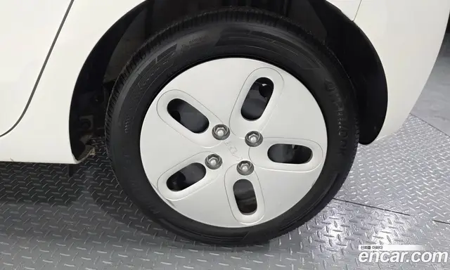 Kia Ray 2024 1.0 автомат (гидро), миниатюра 7