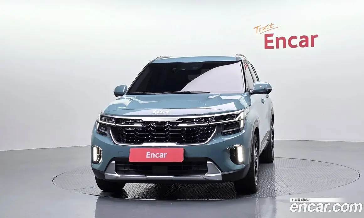 Kia Seltos 2023 1.6 автомат (гидро), фото 3 Kia Seltos 2023 1.6 автомат (гидро), фото 3