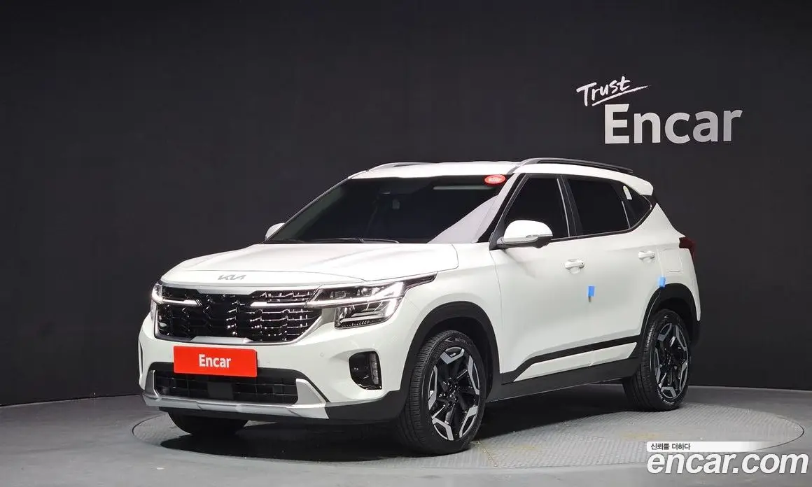 Kia Seltos 2025 1.6 автомат (гидро), фото 1 Kia Seltos 2025 1.6 автомат (гидро), фото 1