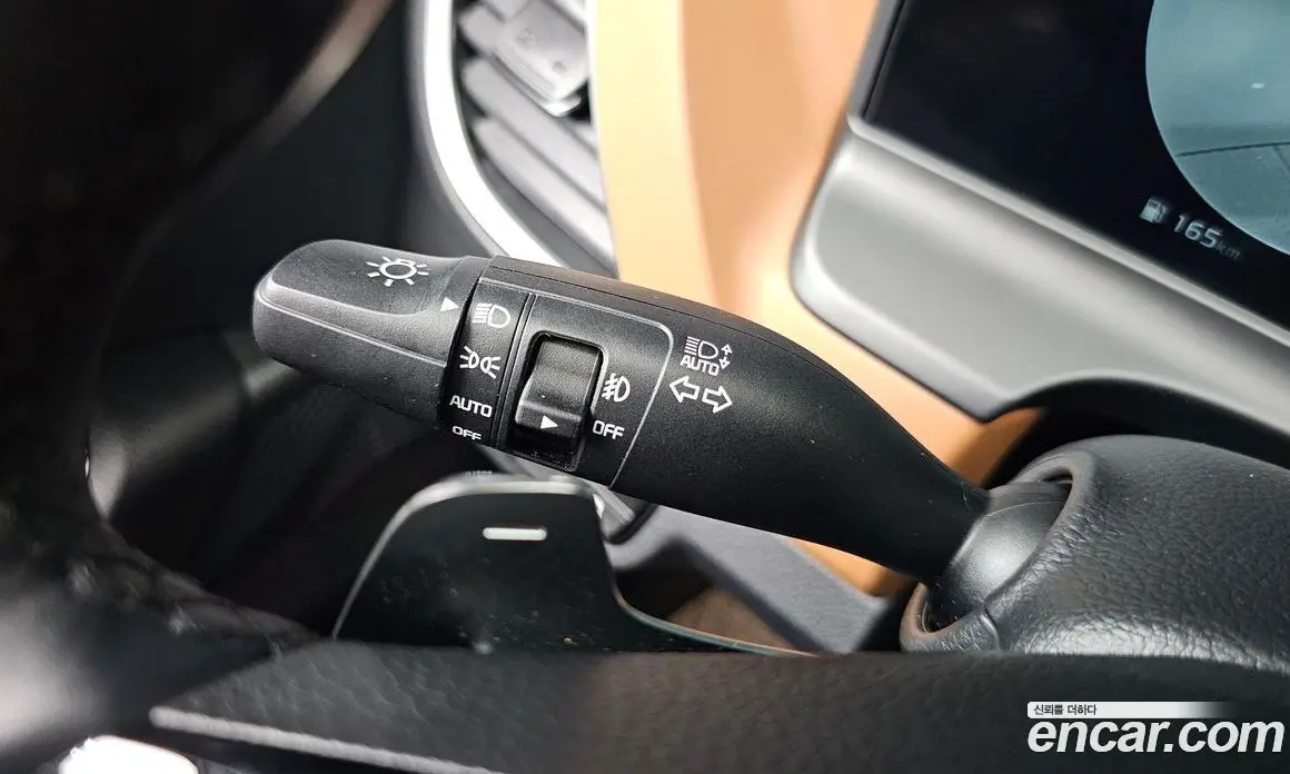 Kia Seltos 2025 1.6 автомат (гидро), фото 29 Kia Seltos 2025 1.6 автомат (гидро), фото 29