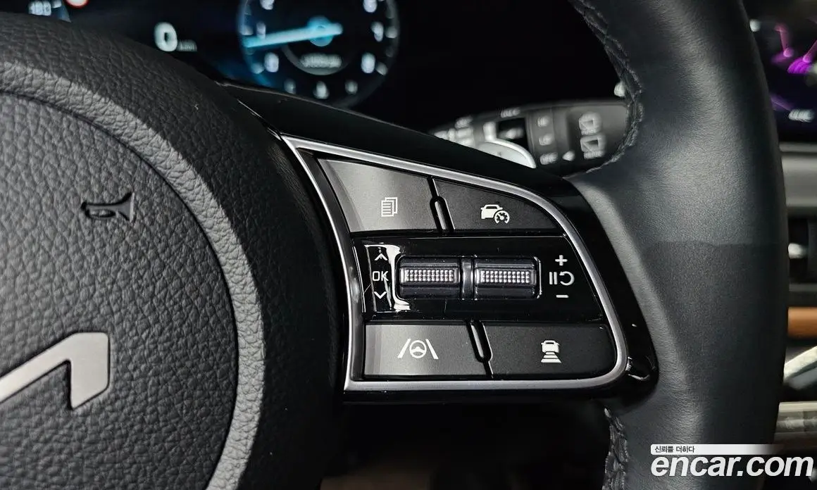 Kia Seltos 2025 1.6 автомат (гидро), фото 31 Kia Seltos 2025 1.6 автомат (гидро), фото 31