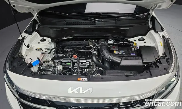 Kia Seltos 2025 1.6 автомат (гидро), миниатюра 6 Kia Seltos 2025 1.6 автомат (гидро), миниатюра 6