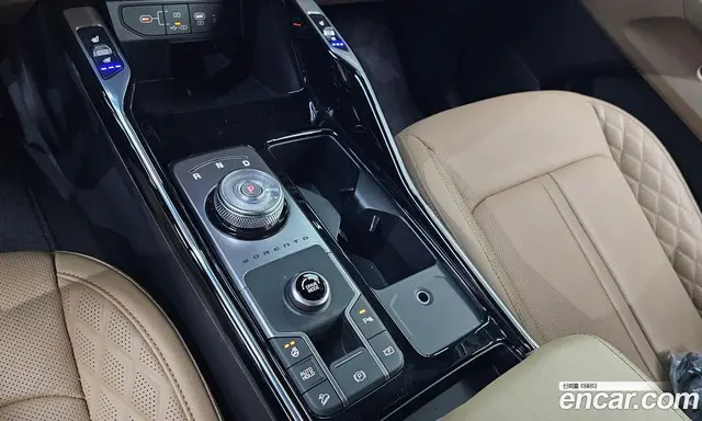 Kia Sorento 2024 1.6 автомат (гидро), миниатюра 11 Kia Sorento 2024 1.6 автомат (гидро), миниатюра 11