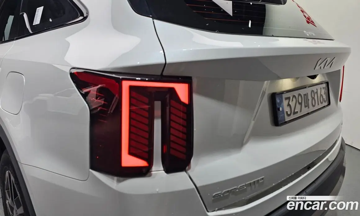 Kia Sorento 2024 1.6 автомат (гидро), фото 8 Kia Sorento 2024 1.6 автомат (гидро), фото 8
