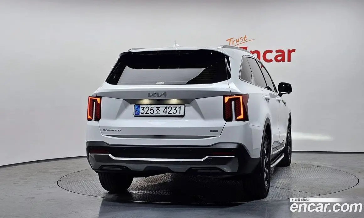 Kia Sorento 2024 1.6 автомат (гидро), фото 3