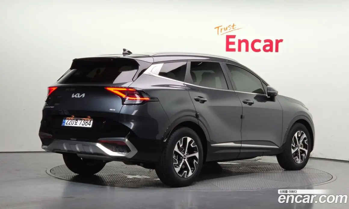 Kia Sportage 2023 1.6 автомат (гидро), фото 2 Kia Sportage 2023 1.6 автомат (гидро), фото 2